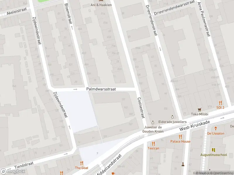 Ambulance met gepaste spoed naar de Palmdwarsstraat in Rotterdam
