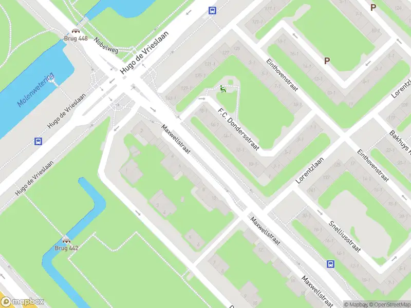 Ambulance met gepaste spoed naar de Maxwellstraat in Amsterdam