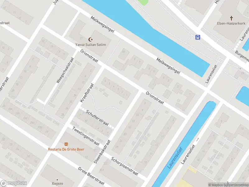 Ambulance met gepaste spoed naar de Orionstraat in Zwijndrecht