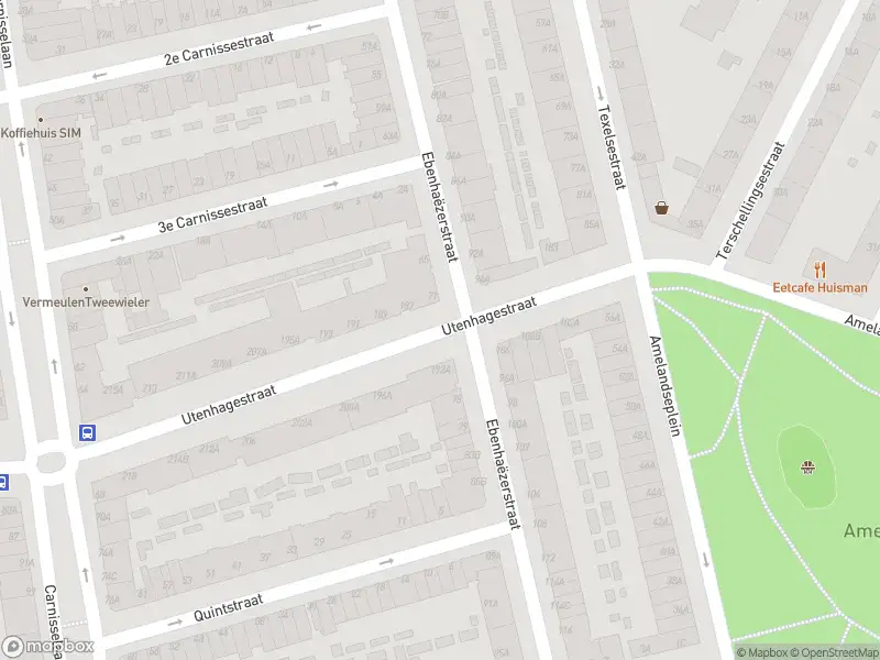 Ambulance met gepaste spoed naar de Ebenhaëzerstraat in Rotterdam