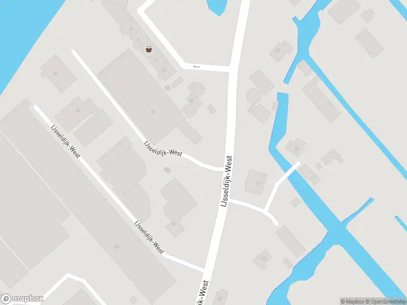 Ambulance met gepaste spoed naar de IJsseldijk-West in Ouderkerk aan den IJssel