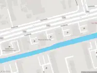 Ambulance met grote spoed naar de Hoofdweg in Rotterdam