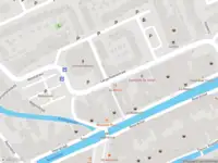 Ambulance met gepaste spoed naar de Nieuwe Kerkstraat in Maassluis