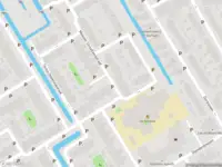 Ambulance met grote spoed naar de Meester Streeflandstraat in Nieuw-Lekkerland