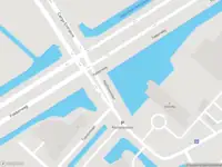 Brandweer met gepaste spoed naar de Koolhovenlaan in Schiphol-Rijk vanwege afgaan automatisch brandalarm
