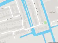 Ambulance met grote spoed naar de Graafdijk-oost in Molenaarsgraaf