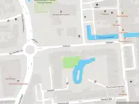 Ambulance met gepaste spoed naar de Hoflaan in Alphen aan den Rijn