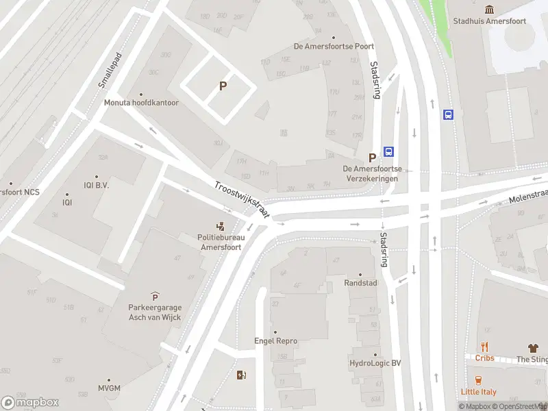 Brandweer met gepaste spoed naar de Van Asch van Wijckstraat in Amersfoort vanwege een liftopsluiting