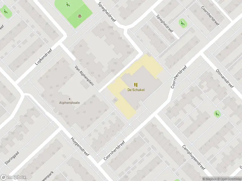 Ambulance met grote spoed naar de Van Alphenplein in Leiderdorp