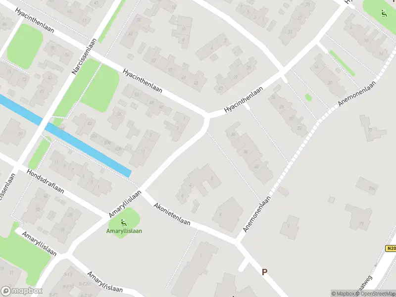 Ambulance met grote spoed naar de Amaryllislaan in Bennebroek