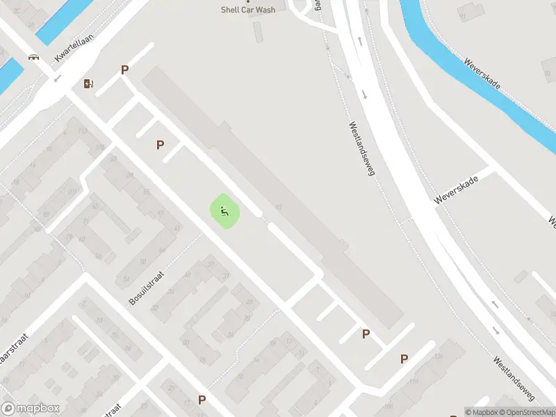 Ambulance met grote spoed naar de Buizerdstraat in Maassluis