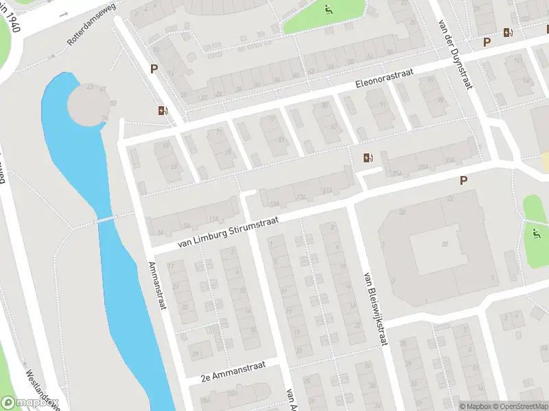 Ambulance met grote spoed naar de Van Limburg Stirumstraat in Vlaardingen
