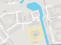 Ambulance met grote spoed naar de Peperdonk in Spijkenisse