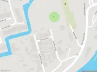 Ambulance met gepaste spoed naar de Trompstraat in Capelle aan den IJssel