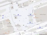 Ambulance met grote spoed naar de Stationsplein in Rotterdam