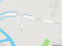 Politie naar de Breukelerwaard in Breukelen vanwege voertuigen te water