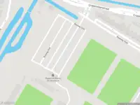 Ambulance met gepaste spoed naar de Reeweg Oost in Dordrecht