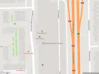 Ambulance met grote spoed naar de Terheideweg in Amsterdam