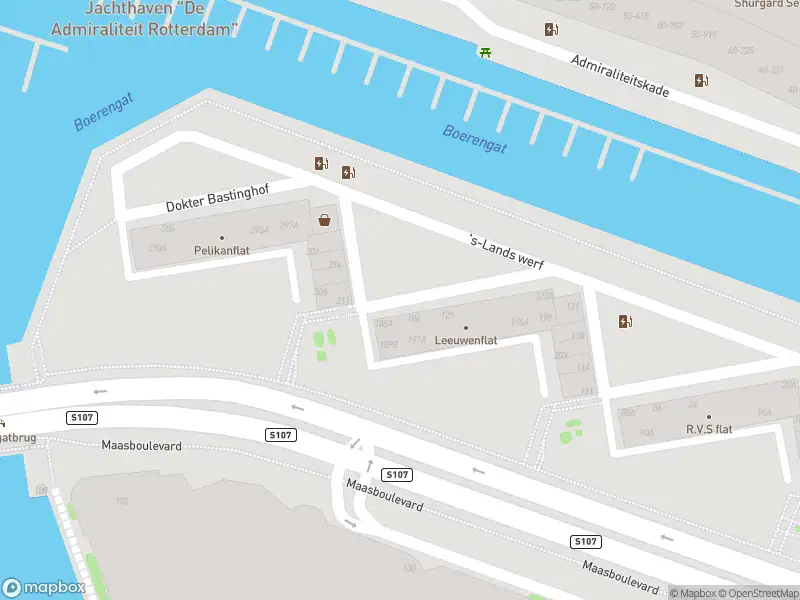 Ambulance met gepaste spoed naar de 's-Lands werf in Rotterdam