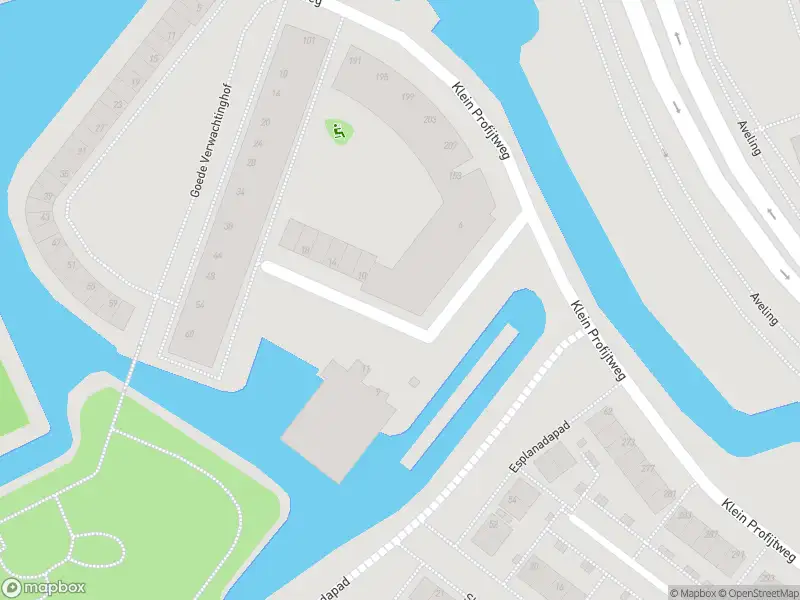 Ambulance met grote spoed naar de Spuistroomstraat in Hoogvliet Rotterdam