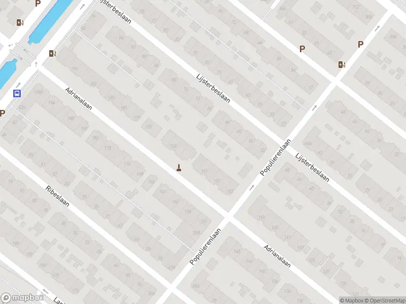 Brandweer met gepaste spoed naar de Hamakerstraat in Rotterdam vanwege stankoverlast