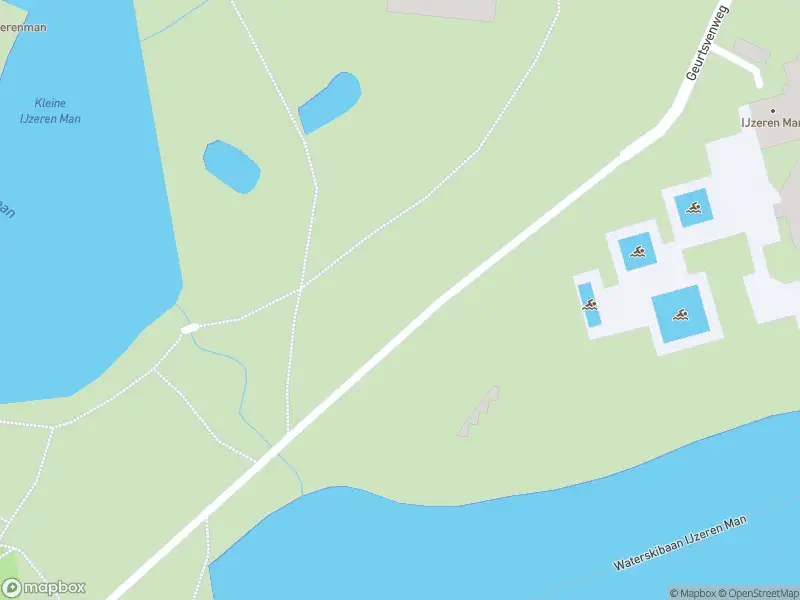Ambulance met gepaste spoed naar de Geurtsvenweg in Weert