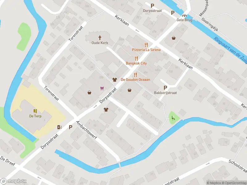Ambulance met grote spoed naar de Dorpsstraat in Nieuwerkerk aan den IJssel