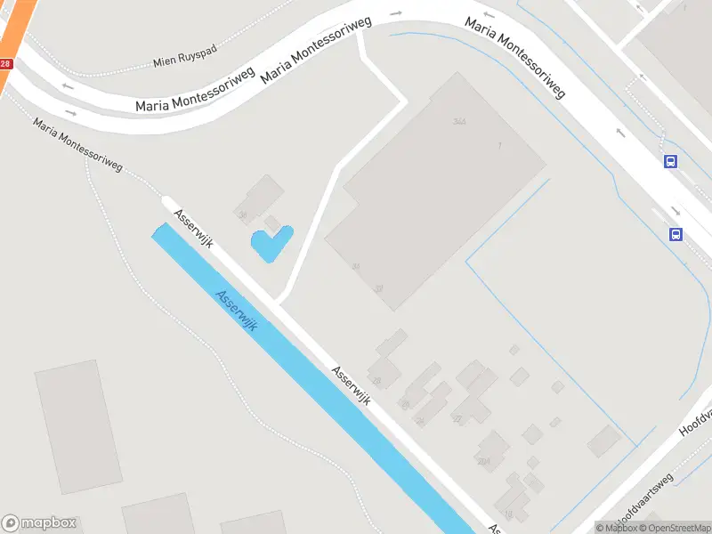 Brandweer met gepaste spoed naar de Maria Montessoriweg in Assen vanwege een buitenbrand