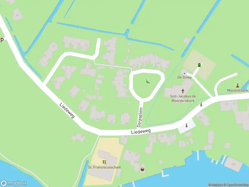 Ambulance met gepaste spoed naar de Dorpsplein in Haarlemmerliede