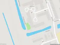 Ambulance met gepaste spoed naar de Hamakerstraat in Rotterdam
