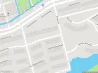 Ambulance met gepaste spoed naar de Pieter Klapwijkstraat in Rotterdam