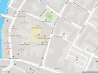 Ambulance met grote spoed naar de Doelstraat in Dordrecht