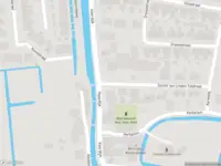 Ambulance met gepaste spoed naar de Voordijk in Schelluinen