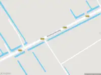 Ambulance met grote spoed naar de Middenpolderweg in Streefkerk