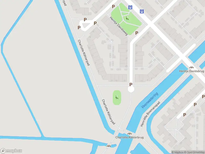 Ambulance met gepaste spoed naar de Charlotte Köhlerpad in Leiden