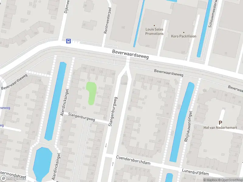 Brandweer met gepaste spoed naar de Slangenburgweg in Rotterdam