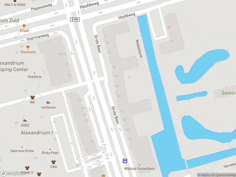 Ambulance met grote spoed naar de Grote Beer in Rotterdam