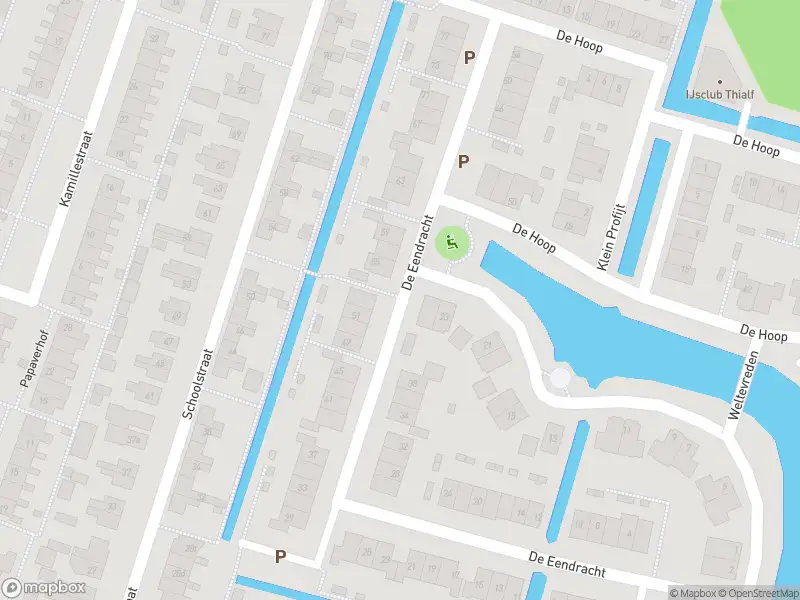 Ambulance met gepaste spoed naar de Kamillestraat in Krimpen aan de Lek