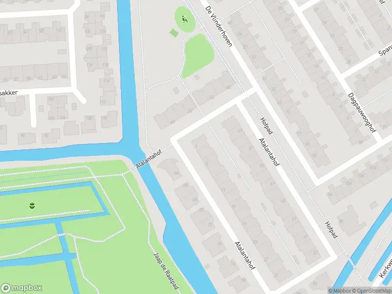 Ambulance met gepaste spoed naar de Atalantahof in Schiedam