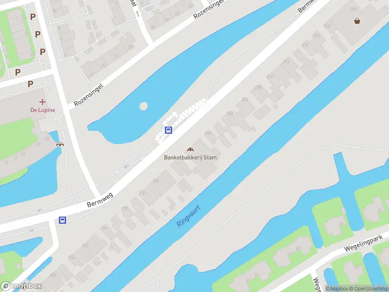 Ambulance met gepaste spoed naar de Bermweg in Capelle aan den IJssel