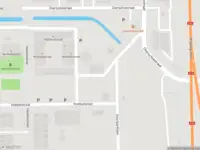Ambulance met gepaste spoed naar de Sportparklaan in Amsterdam