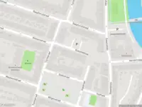 Ambulance met grote spoed naar de Bloklandstraat in Rotterdam