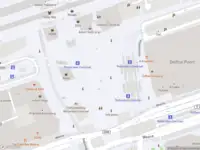 Ambulance met gepaste spoed naar de Stationsplein in Rotterdam