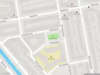 Ambulance met grote spoed naar de Stichtseplein in Rotterdam