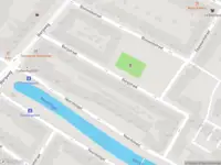 Ambulance met grote spoed naar de Bergstraat in Rotterdam