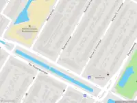 Ambulance met grote spoed naar de Baandersstraat in Alblasserdam