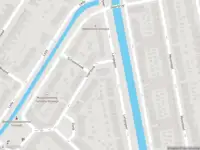 Ambulance met grote spoed naar de Voordonk in Rotterdam