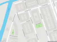 Ambulance met grote spoed naar de Rumbeke in Amsterdam