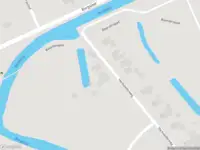 Brandweer met grote spoed naar de Harkstederweg in Groningen vanwege waarnemen gaslucht