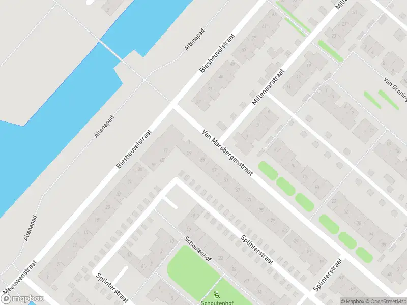 Ambulance met grote spoed naar de Van Marsbergenstraat in Hoofddorp